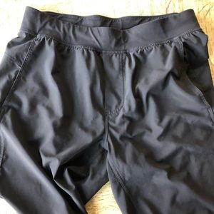 Men’s Lululemon black shorts